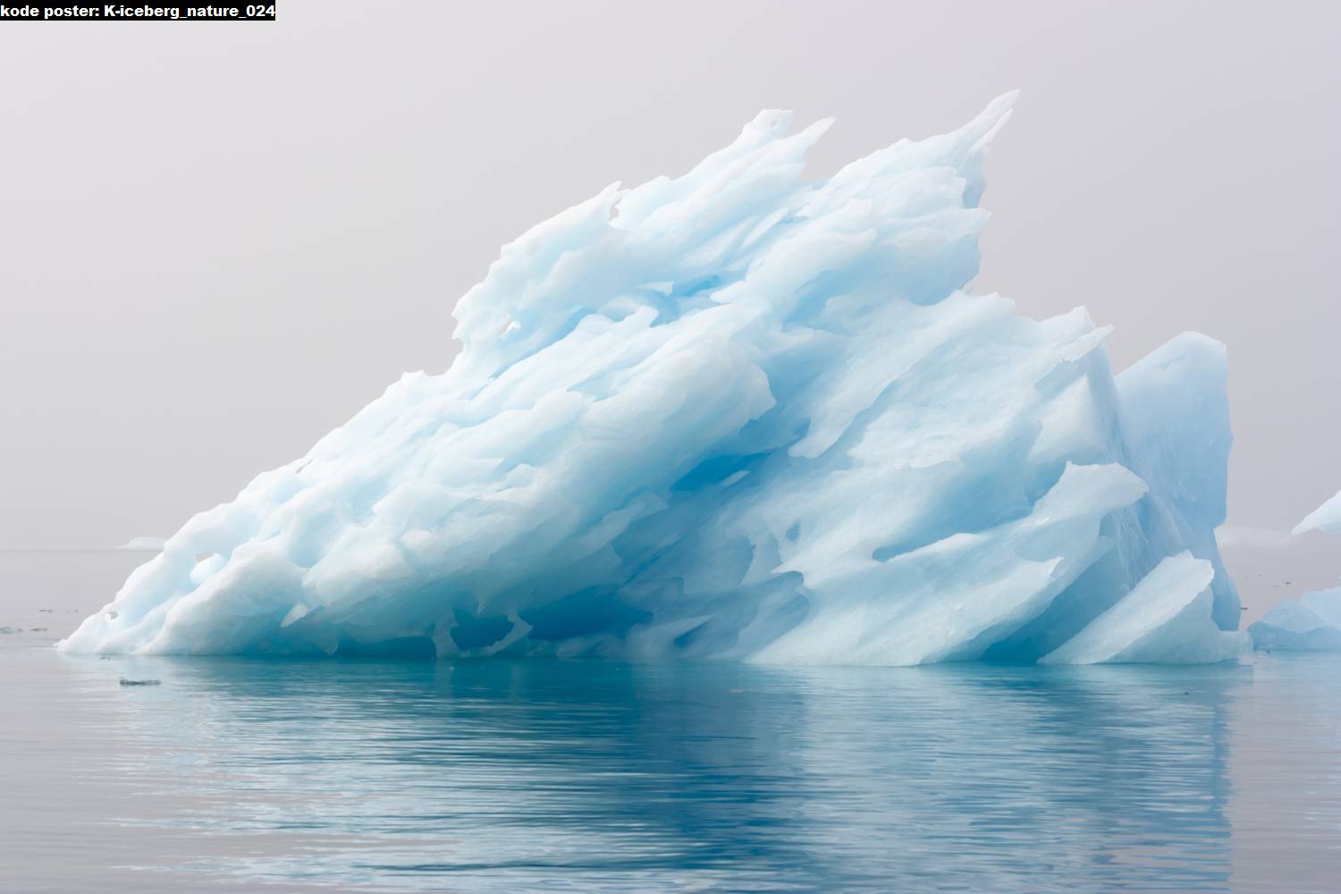 Back ice. Таяние ледников метан. Выброс метана на Байкале. Метан на Байкале. Почему лёд голубой в Арктике.