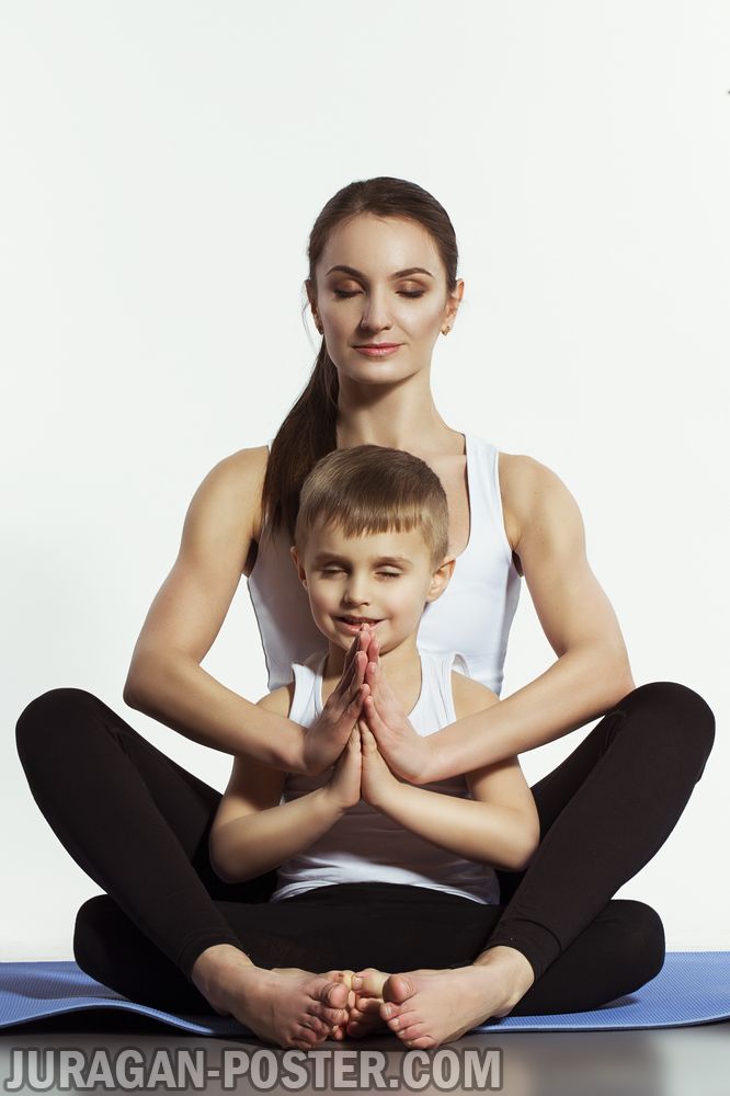 jual poster yoga ibu dan anak